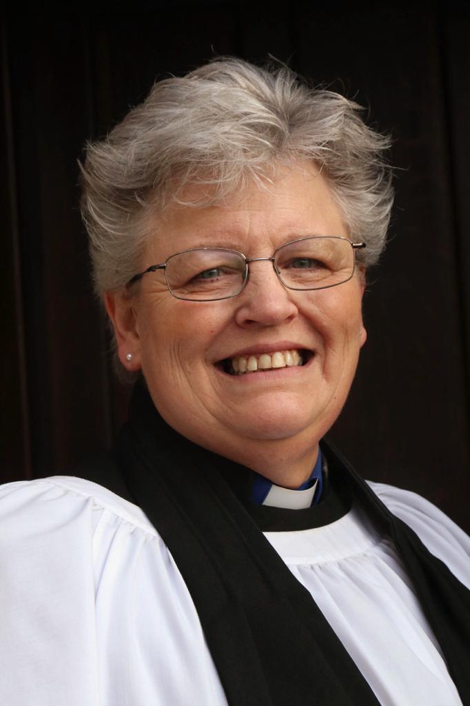 Revd Linda Cronin